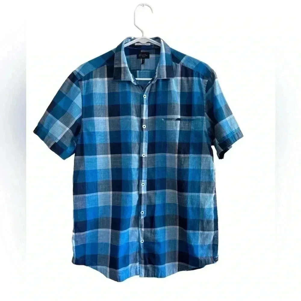 Good Man Brand Mens M Blue Short Sleeve Button down Shirt (00884)